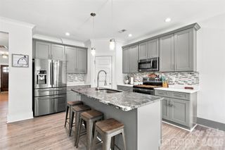 142 Donsdale Drive, Statesville, NC 28625
