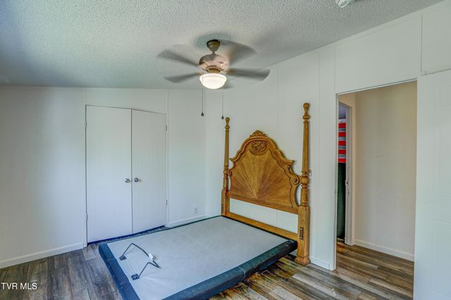 356 Lories Lane, Piney Flats, TN 37686