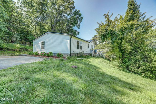 356 Lories Lane, Piney Flats, TN 37686