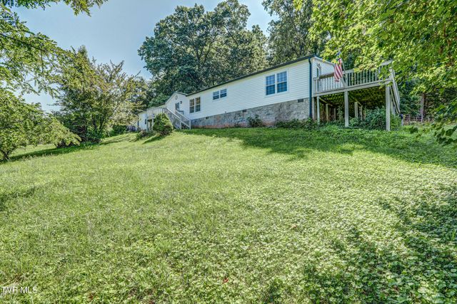 356 Lories Lane, Piney Flats, TN 37686