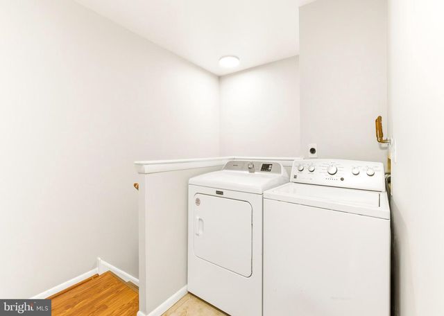 807 SAINT REGIS CT, West Deptford, NJ 08051