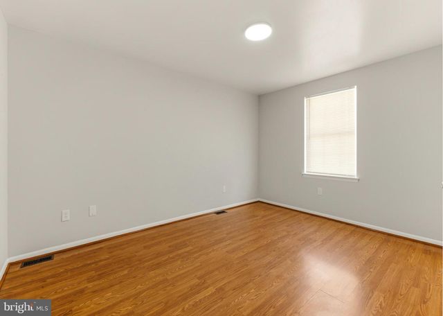 807 SAINT REGIS CT, West Deptford, NJ 08051