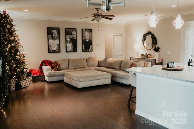 155 Autumn Mist Road, Statesville, NC 28677