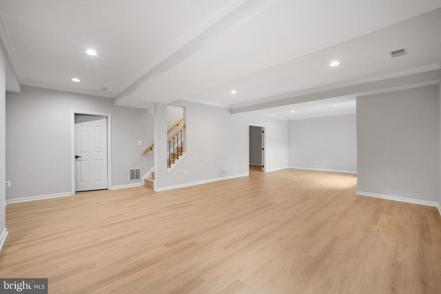 2373 WHITESTONE HILL CT, Falls Church, VA 22043