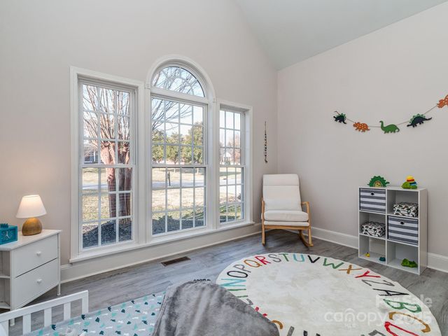 7852 Grimsby Circle, Harrisburg, NC 28075