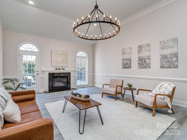 7852 Grimsby Circle, Harrisburg, NC 28075