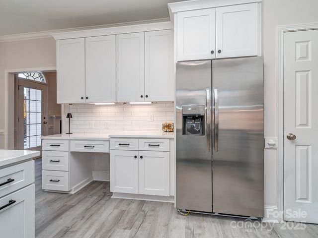 7852 Grimsby Circle, Harrisburg, NC 28075