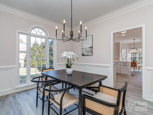 7852 Grimsby Circle, Harrisburg, NC 28075