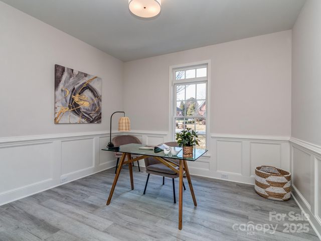 7852 Grimsby Circle, Harrisburg, NC 28075