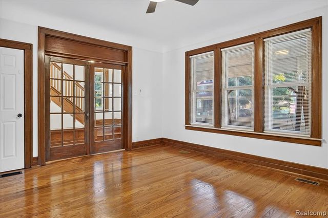 55 Walnut Street, River Rouge, MI 48218