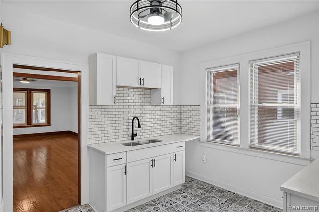 55 Walnut Street, River Rouge, MI 48218