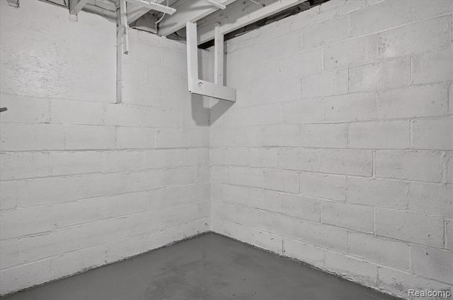 55 Walnut Street, River Rouge, MI 48218