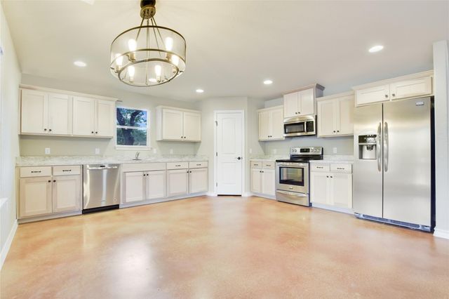 3547 W State Highway 29, Bertram, TX 78605