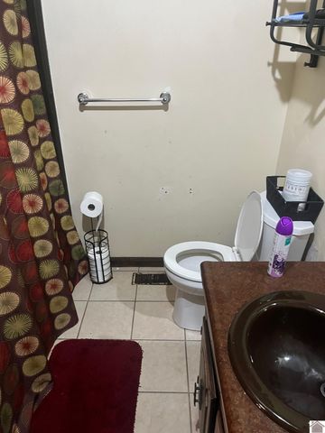 217 Tudor, Paducah, KY 42003