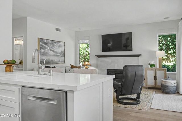 2862 Westham Circle, Thousand Oaks, CA 91362