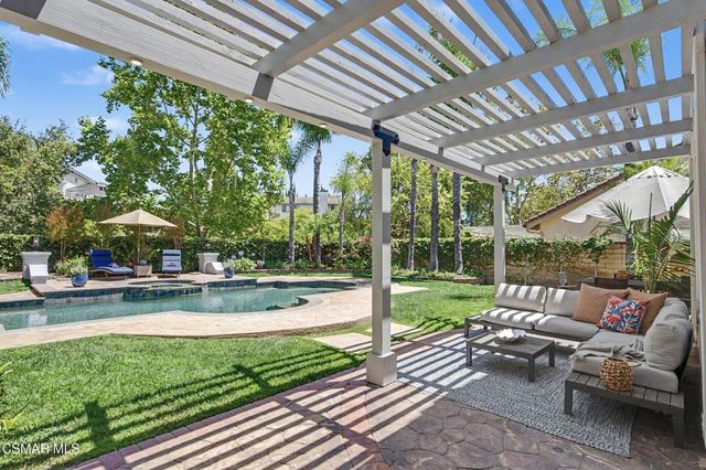 2862 Westham Circle, Thousand Oaks, CA 91362