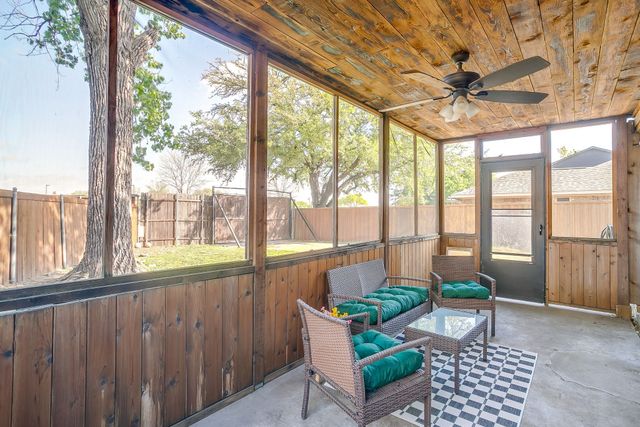 1221 Columbine Drive, Garland, TX 75043