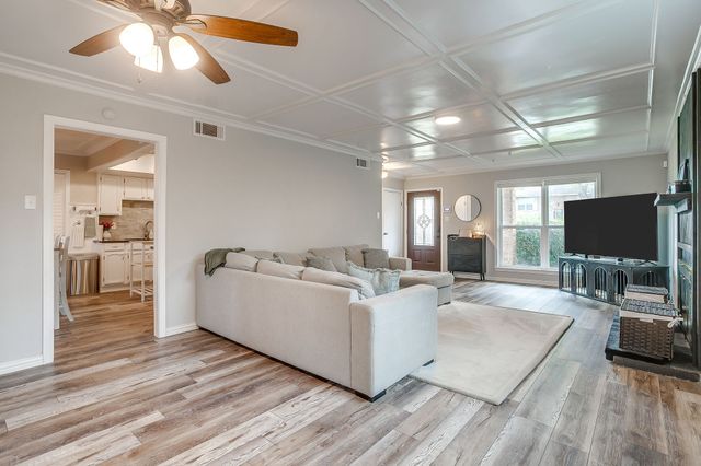 1221 Columbine Drive, Garland, TX 75043