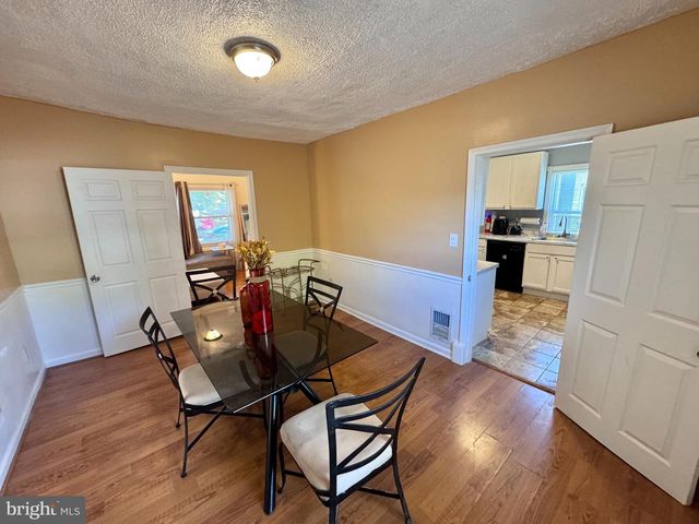 4708 EADS ST NE, Washington, DC 20019