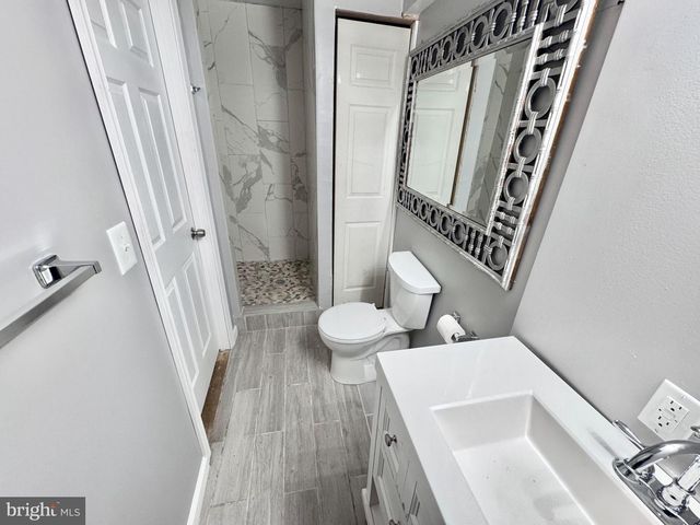 4708 EADS ST NE, Washington, DC 20019