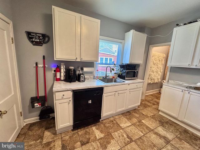 4708 EADS ST NE, Washington, DC 20019
