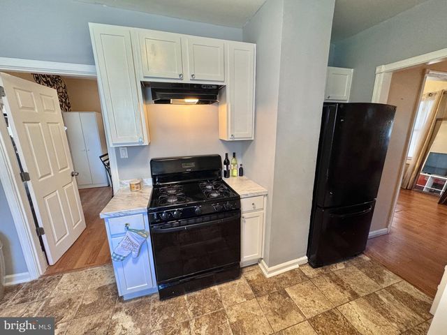 4708 EADS ST NE, Washington, DC 20019