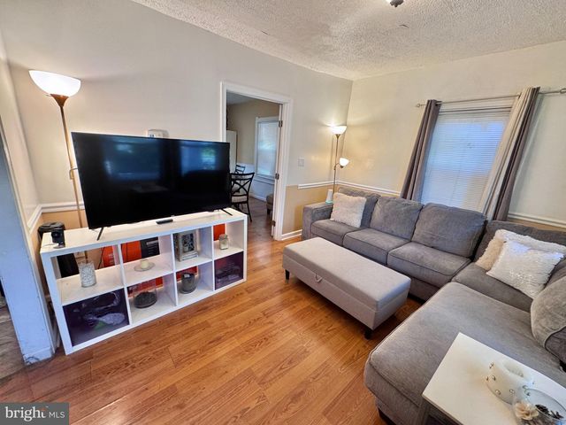 4708 EADS ST NE, Washington, DC 20019