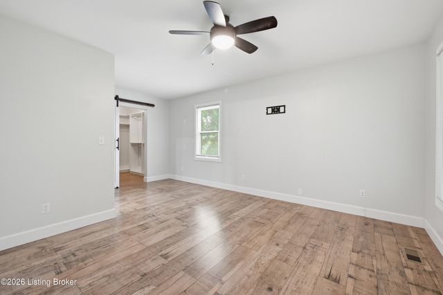 1105 E HWY 22, Crestwood, KY 40014