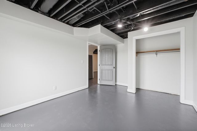 1105 E HWY 22, Crestwood, KY 40014