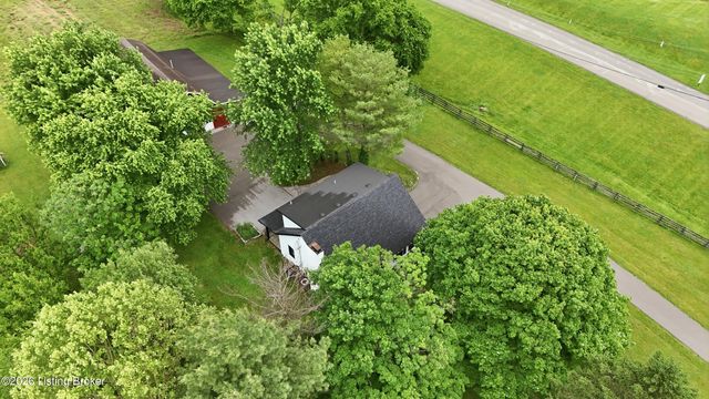 1105 E HWY 22, Crestwood, KY 40014