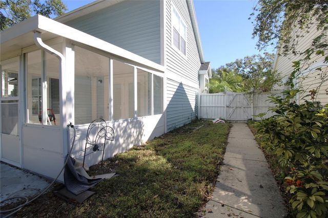 2210 MARYDAY COURT, Orlando, FL 32812