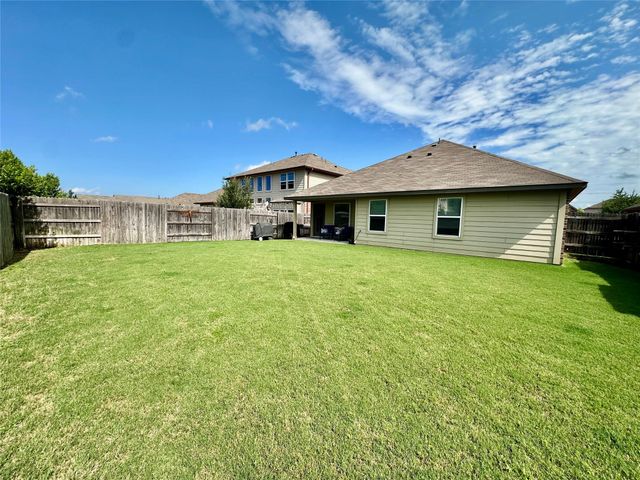 5613 Sacco ST, Round Rock, TX 78665