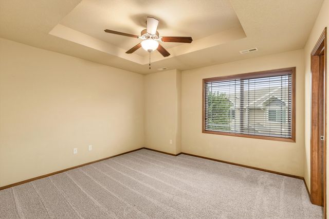 8601 Westown Parkway 28105, West Des Moines, IA 50266