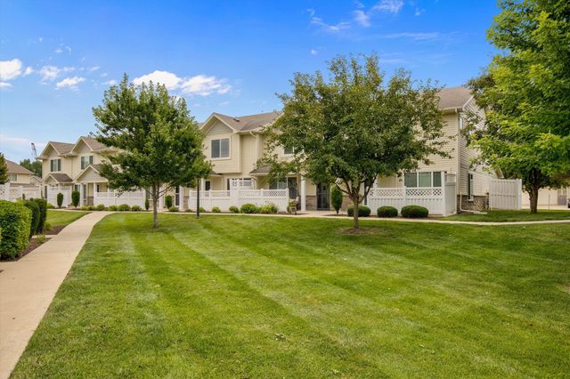 8601 Westown Parkway 28105, West Des Moines, IA 50266
