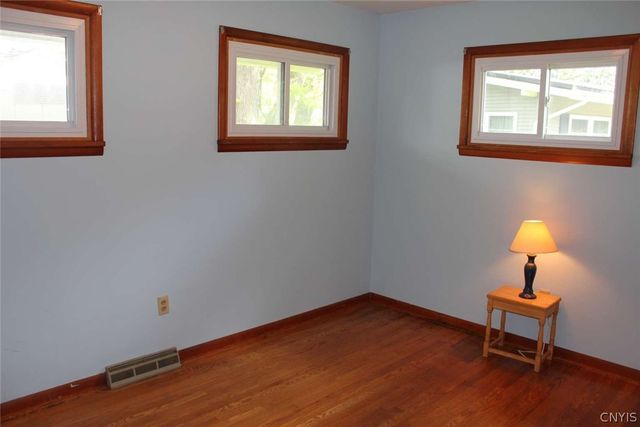 6238 Oakridge Road, Owasco, NY 13021