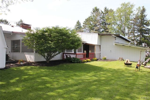 6238 Oakridge Road, Owasco, NY 13021