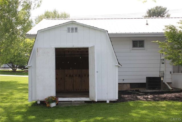 6238 Oakridge Road, Owasco, NY 13021
