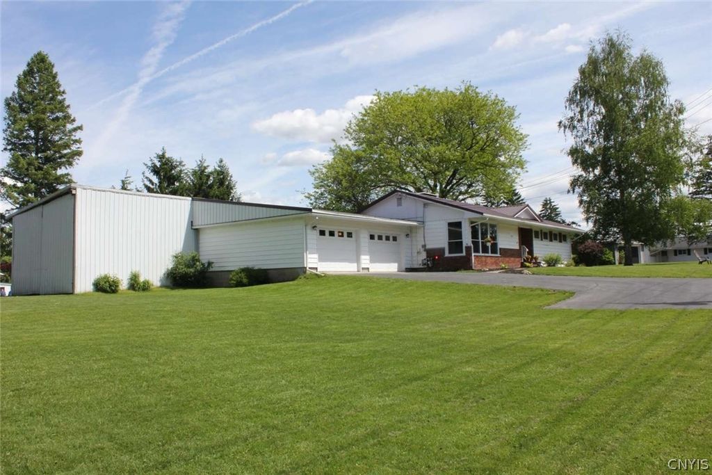 6238 Oakridge Road, Owasco, NY 13021