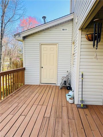 2014 Hearthwood Court, Greensboro, NC 27407