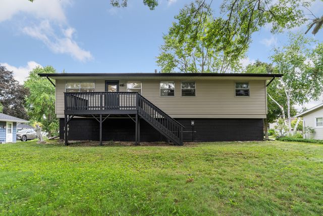 2151 Baker Street, Aurora, IL 60506