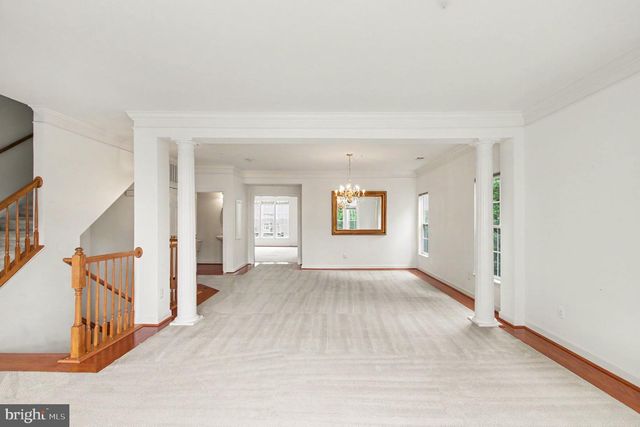 5625 HARRINGTON FALLS LN, Alexandria, VA 22312