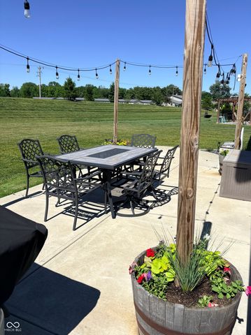 30 Mandon Court, Cicero, IN 46034