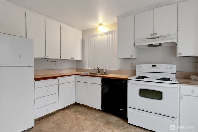 8014 S Sheridan Avenue, Tacoma, WA 98408