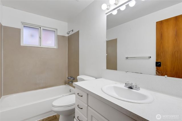 8014 S Sheridan Avenue, Tacoma, WA 98408