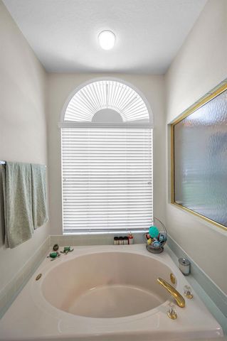 8319 CORAL CREEK LOOP, Hudson, FL 34667