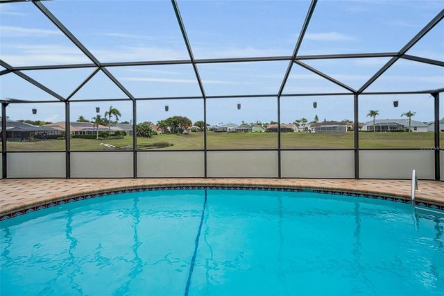 8319 CORAL CREEK LOOP, Hudson, FL 34667