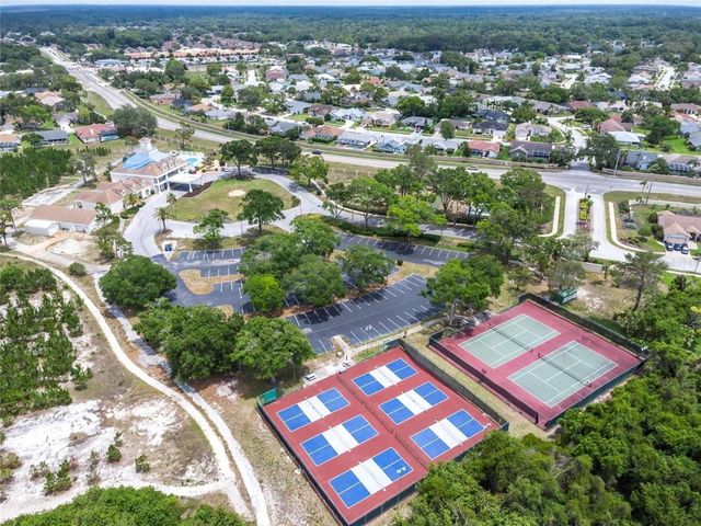 8319 CORAL CREEK LOOP, Hudson, FL 34667