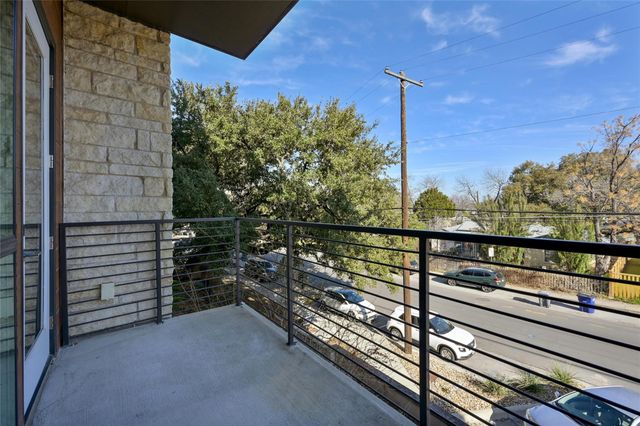 207 W Johanna ST 201, Austin, TX 78704