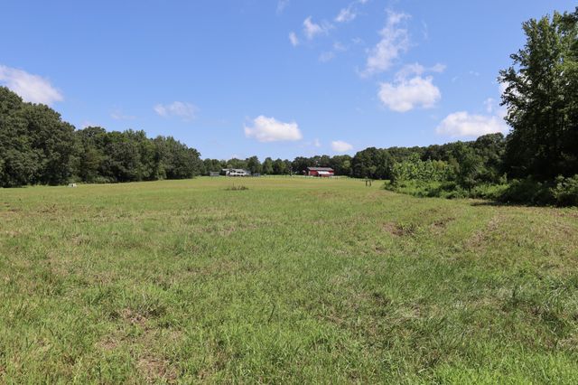 0 Hwy 69S, Paris, TN 38242