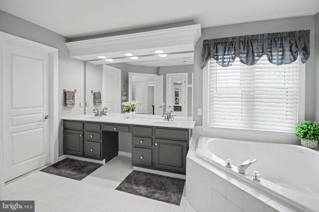 1274 APPALACHIAN RD, Ambler, PA 19002